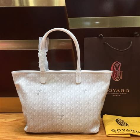 goyard artois replica|goyard replicas.